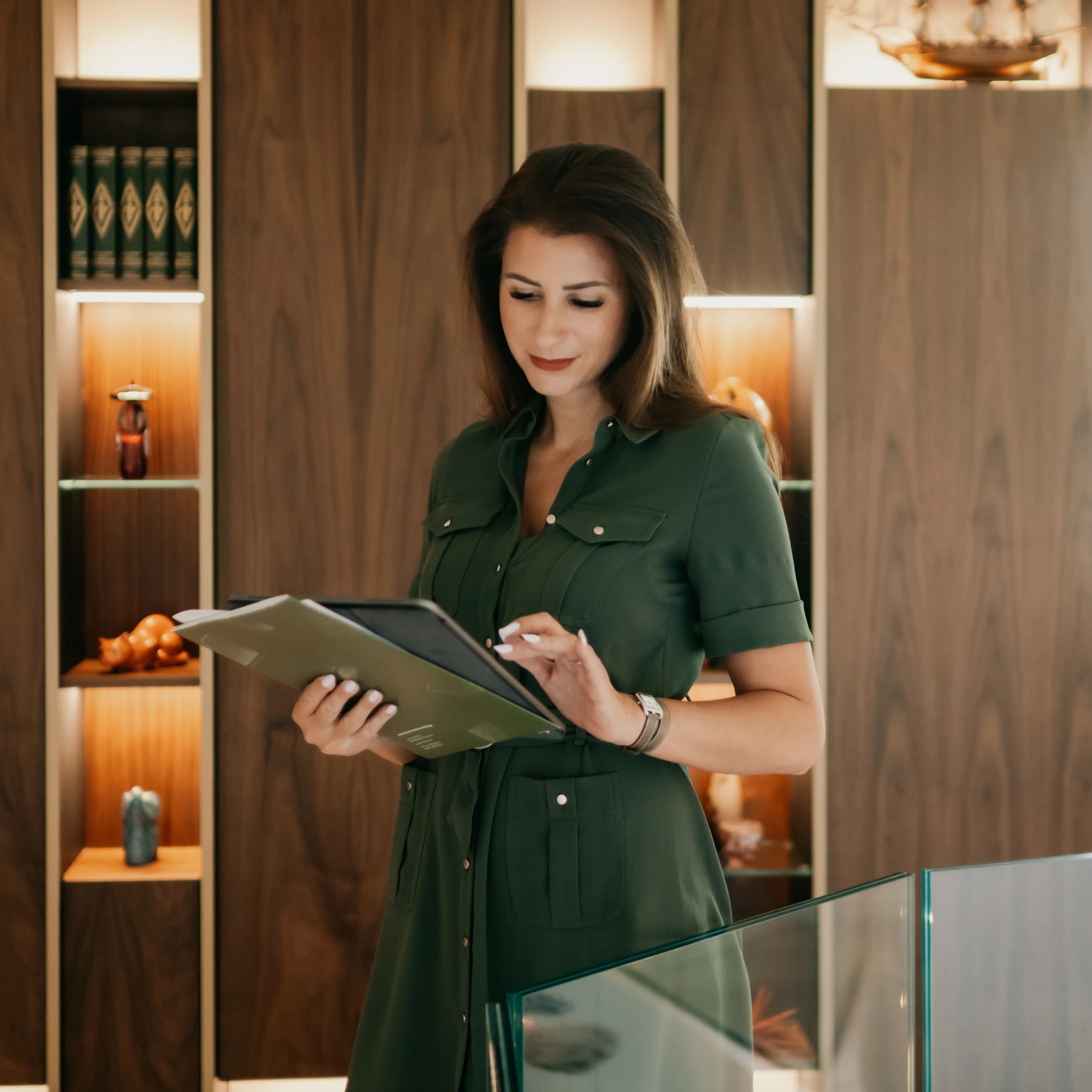 Portrait d'Elodie Fleischer, architecte d'intérieur en Alsace